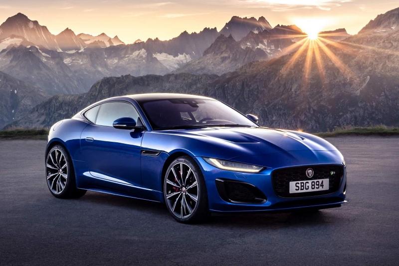 Jag_F-TYPE_R_21MY_Velocity_Blue_Reveal_Switzerland_02.12.19_01