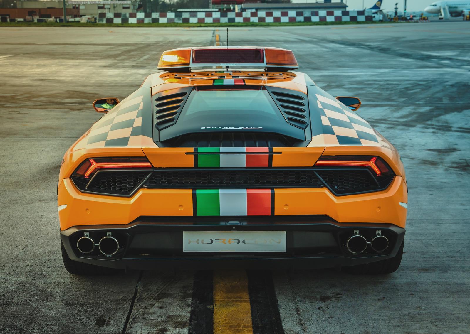 Lamborghini-Huracan-RWD-Follow-Me-4