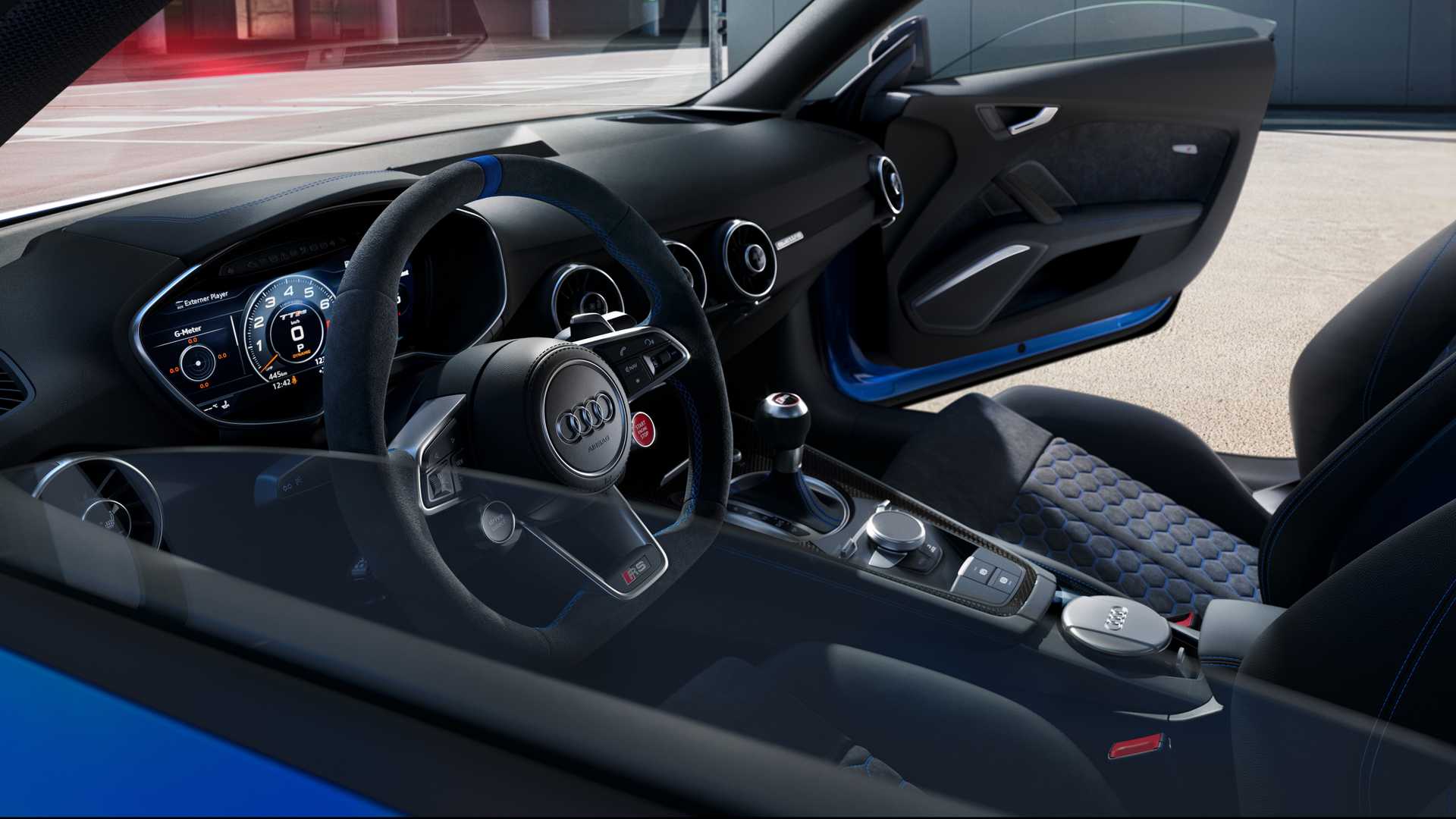 au3