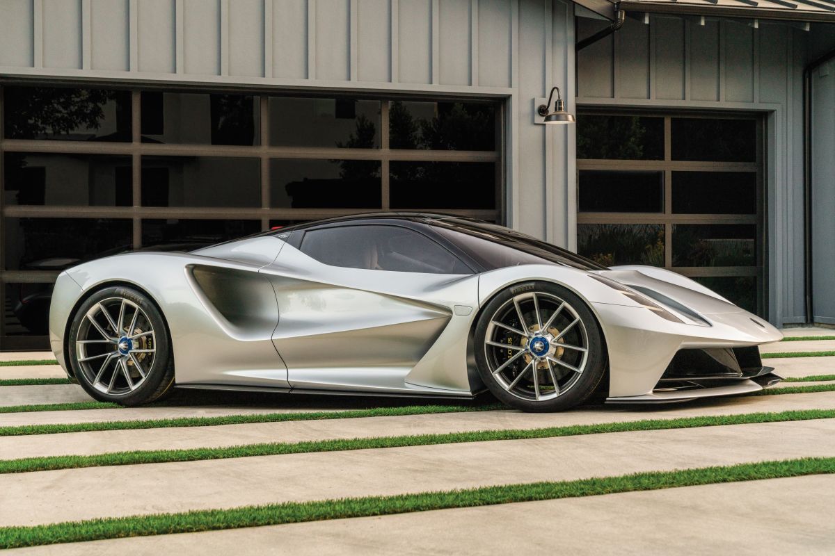 lotus-evija-2