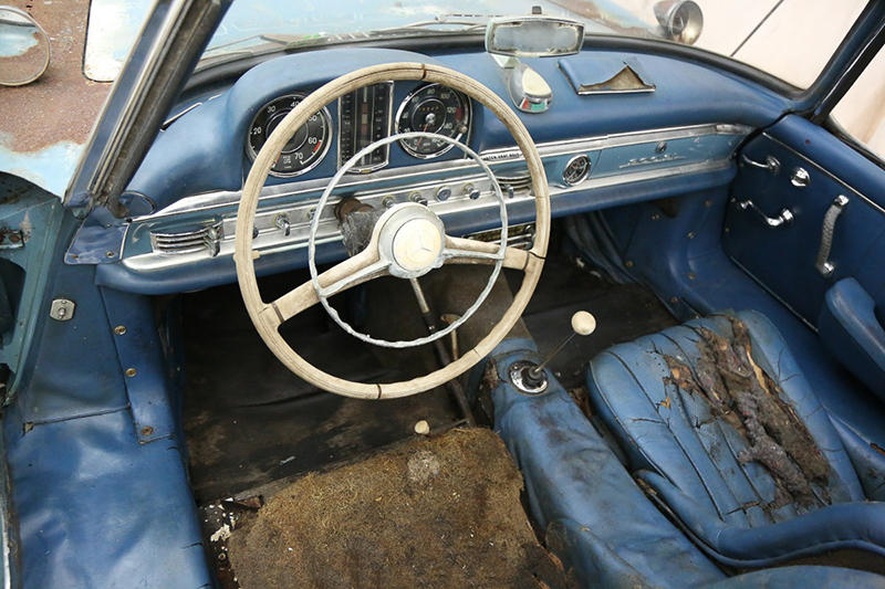 Barn-Find-Mercedes-Benz-300SL-19