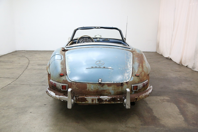 Barn-Find-Mercedes-Benz-300SL-4