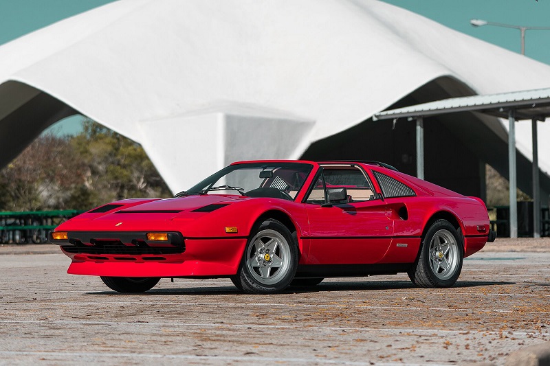 Gooding-Co.-Ferrari-Spiders-1