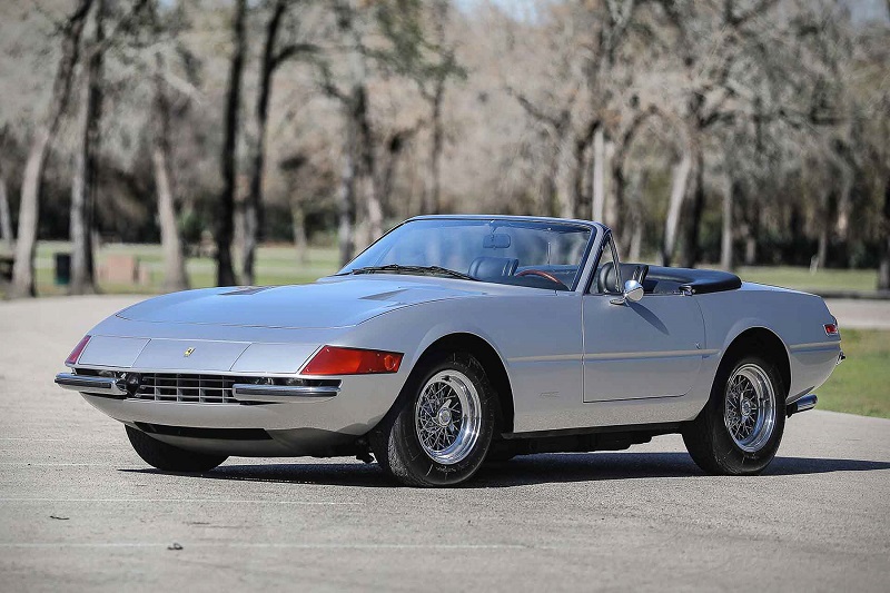 Gooding-Co.-Ferrari-Spiders-4