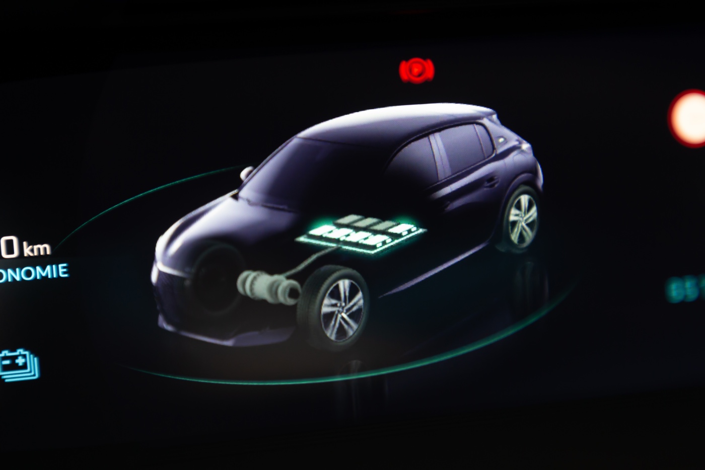 Peugeot_e208_039