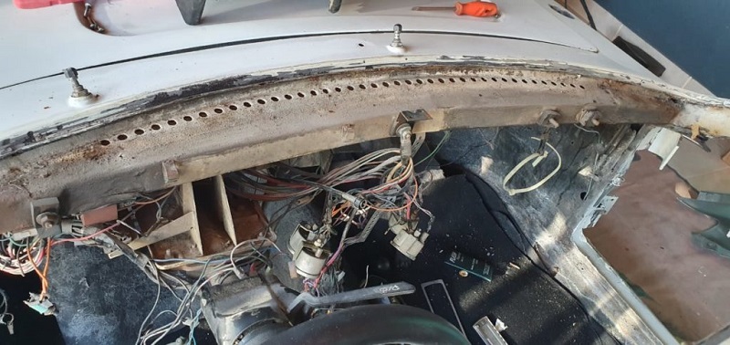 bnb721-1973-vw-sp2-14-1024×484