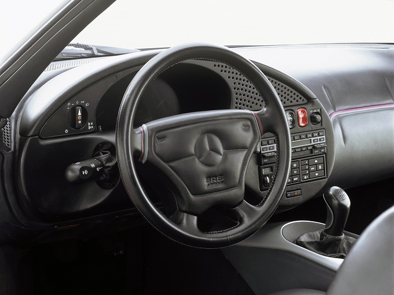 mercedes-benz_c112_concept_3