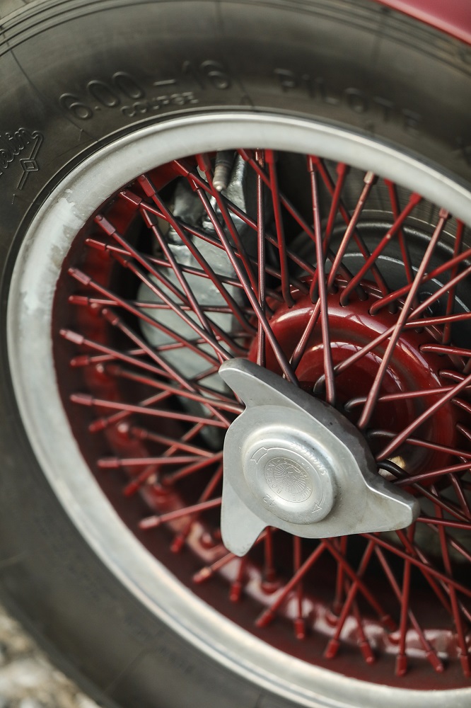 1961-Aston-Martin-DB4-GT-Zagato-4