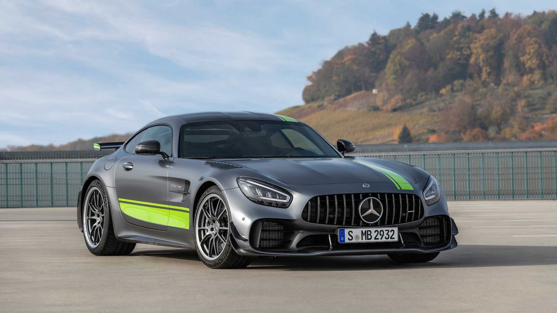 2020-mercedes-amg-gt