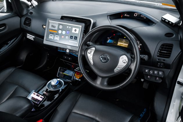 AD-vehicle-interior_1-source-630×420