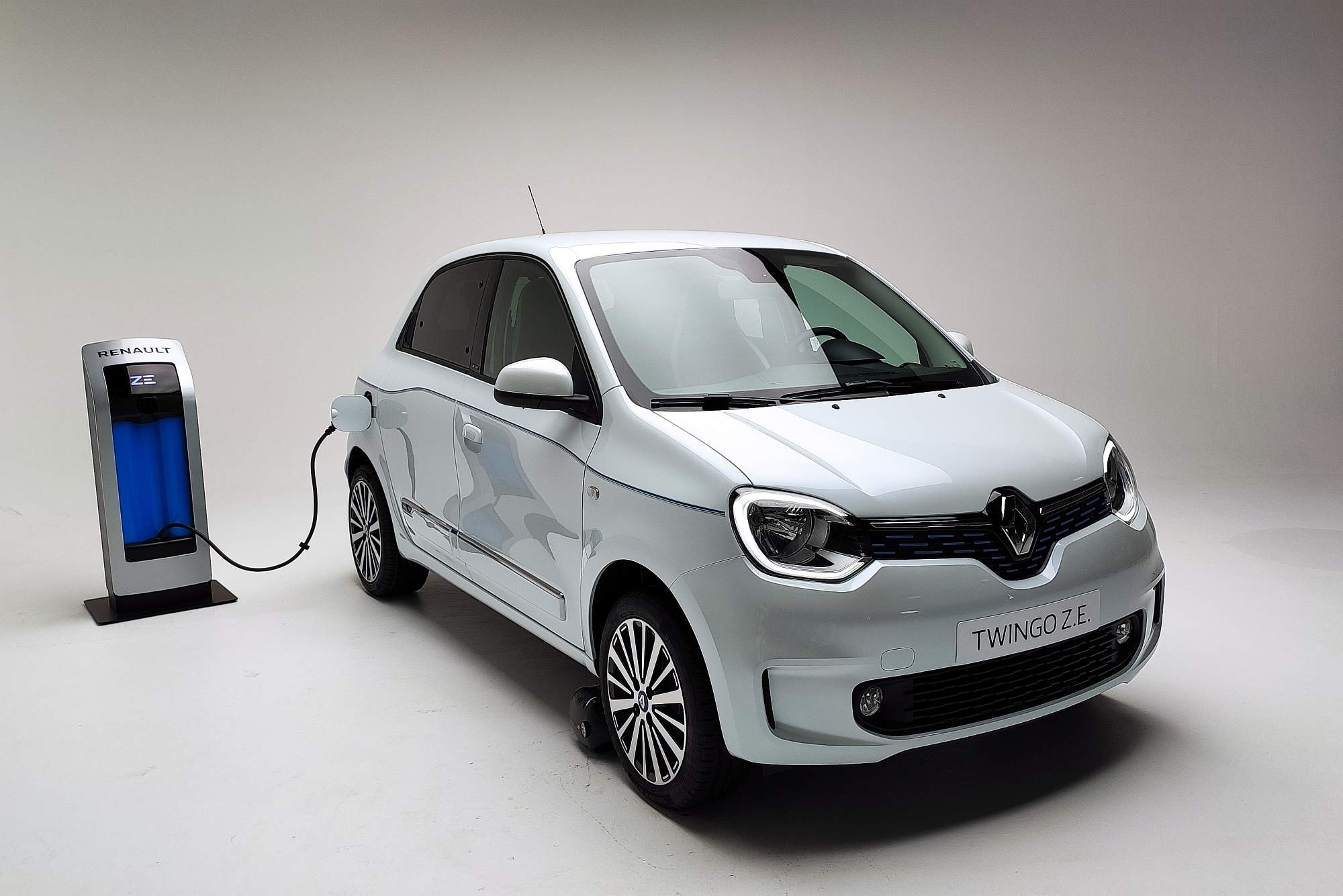 Renault Twingo ZE_2020 (5)