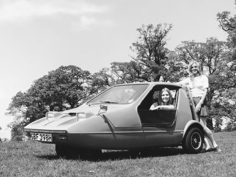 bond_bug_700es_1