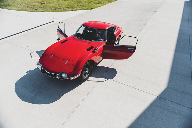 1967-Toyota-2000GT-_21