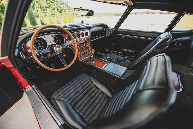 1967-Toyota-2000GT-_3