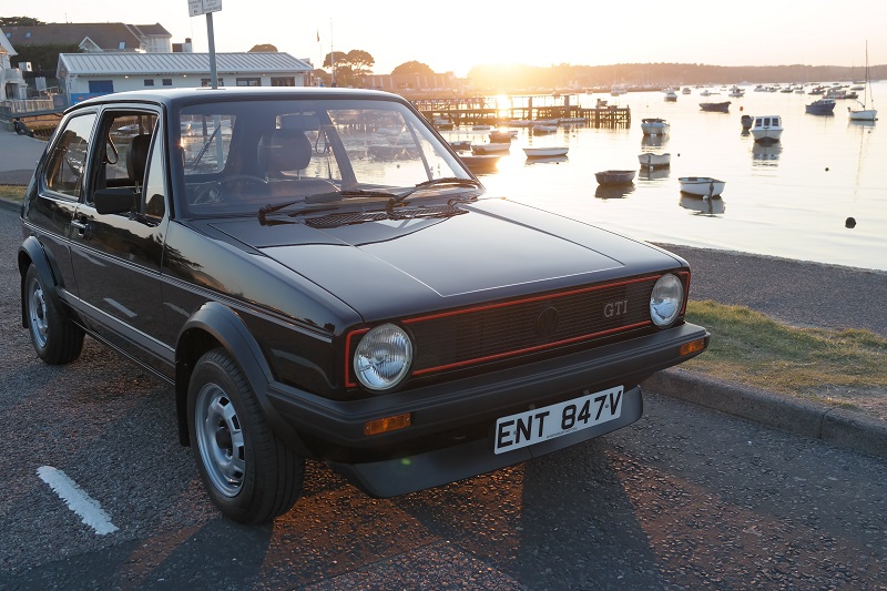 1979-Volkswagen-Golf-GTI-1.6-Mk1-Series-1-front-angle-3