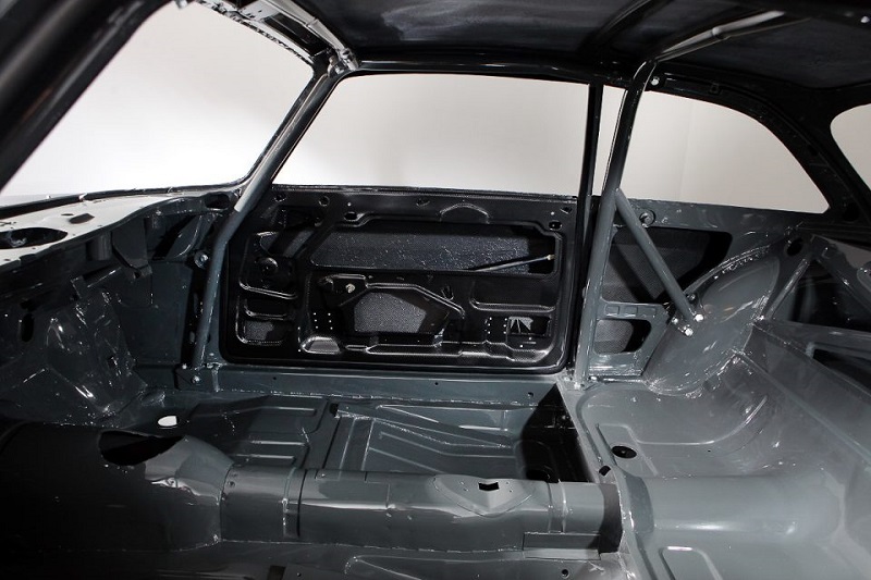 Alfaholics-Carbon-Fibre-6-960×640