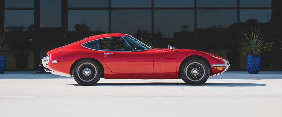 Header_Toyota-2000GT
