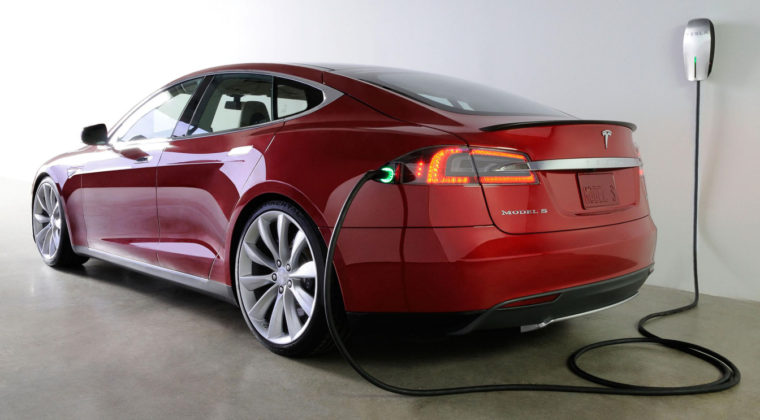 tesla-model-s-photo-gallery-10-1-760×420