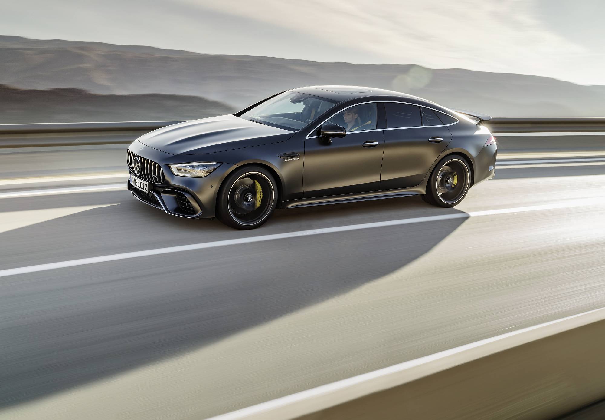 Mercedes-AMG GT 63 S 4MATIC+ 4-Türer CoupéMercedes-AMG GT 63 S 4MATIC+ 4-Door Coupé