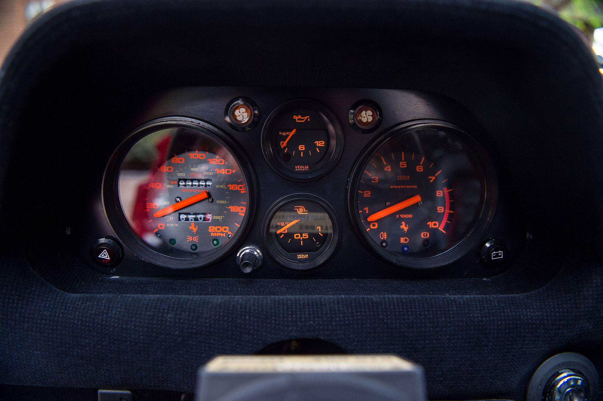 1985-Ferrari-288-GTO-_40