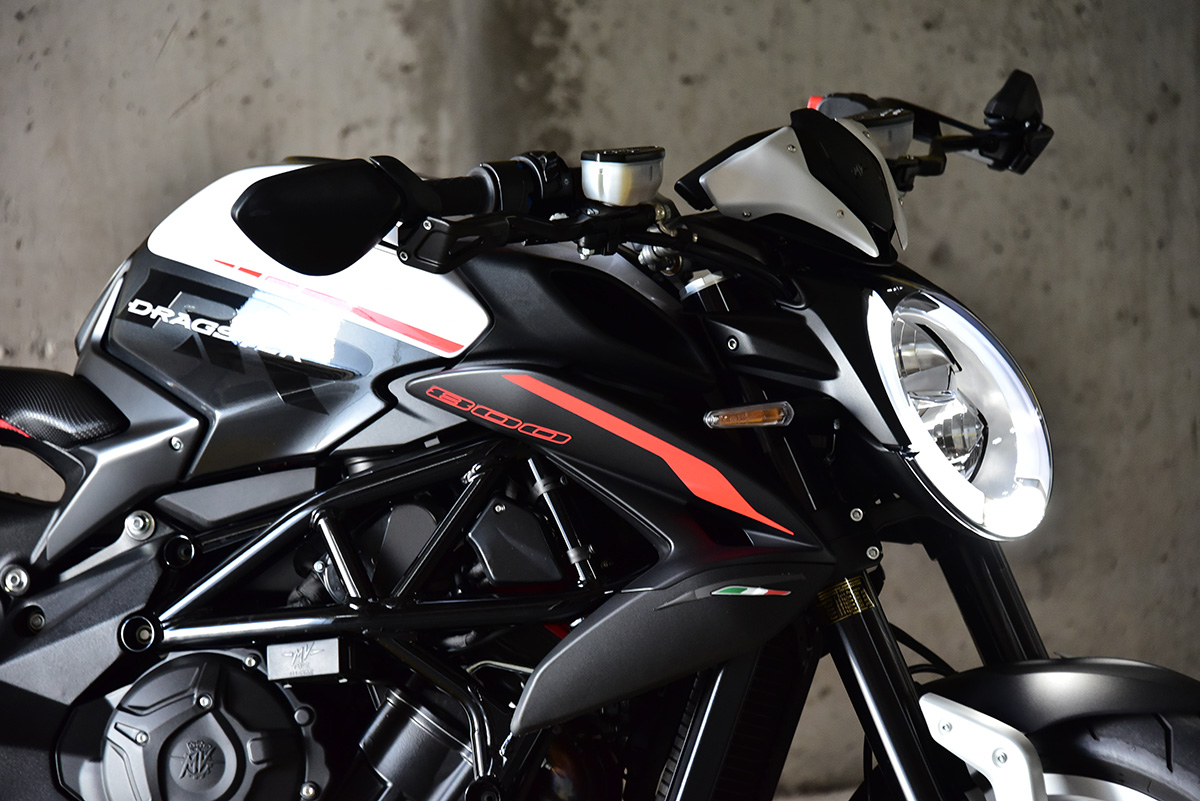 MV Agusta Dragster 800