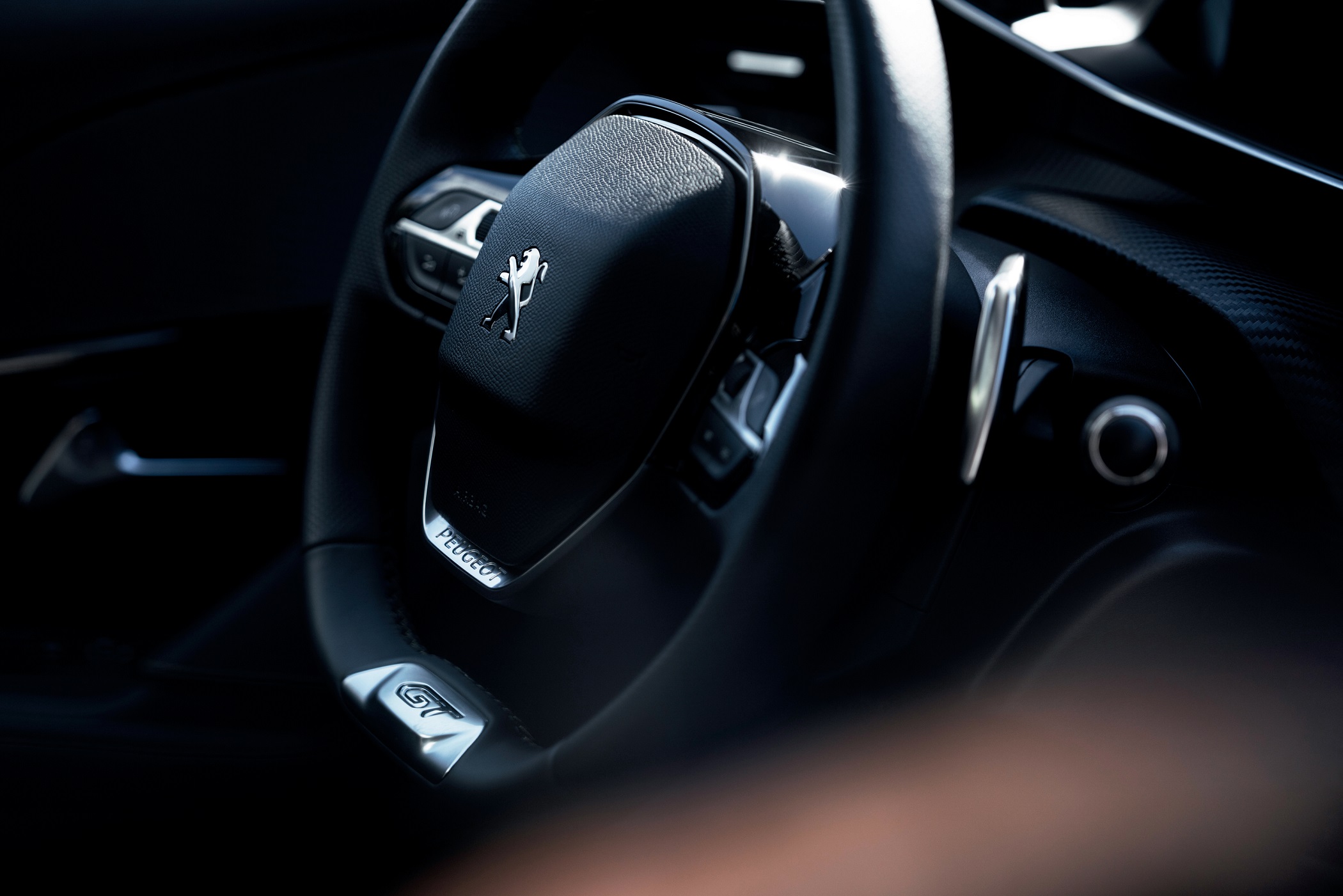PEUGEOT_208_2019_154_FRA