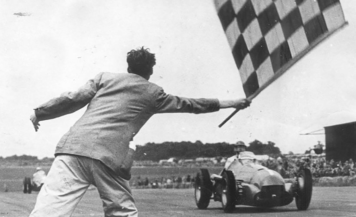 Alfa-Romeo-110th-Anniversary-Alfa-Romeo-GP-Tipo-158-A-Mythical-Racing-Car-That-Proved-To-Be-A-Champion02_Alfa_Romeo_Alfetta_158