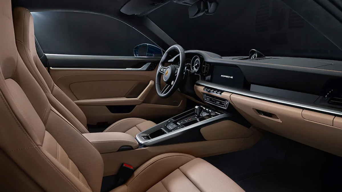 2021-Porsche-911-Turbo-Interior