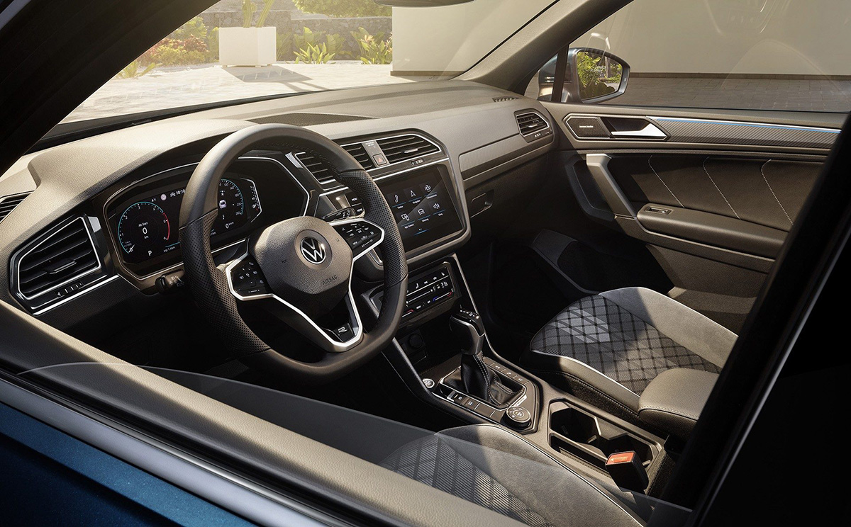 2021-VW-Tiguan-FL-13