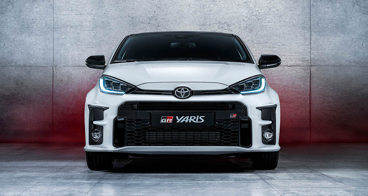 64668-yaris-gr-008