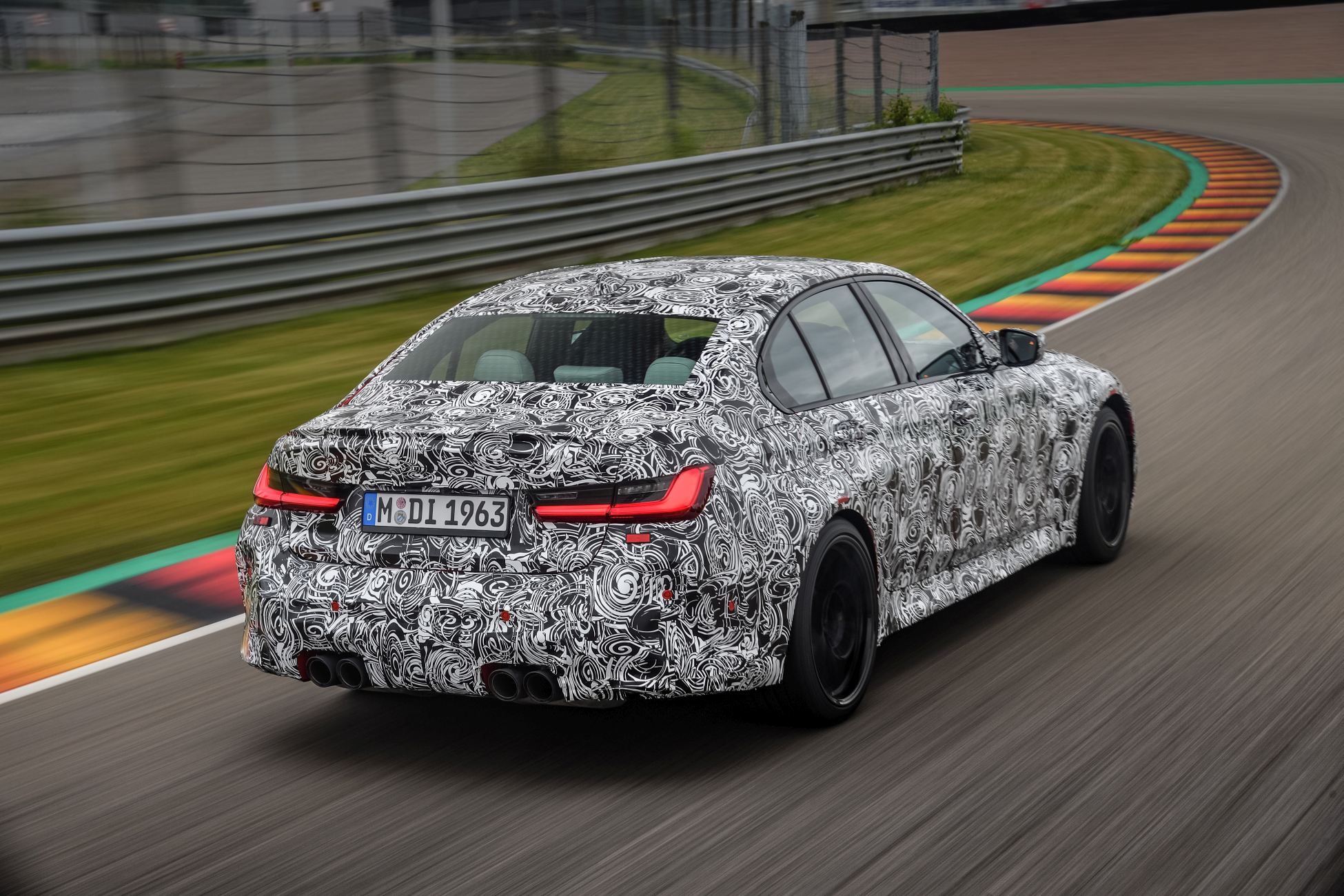 BMW M3 e M4_2020 (17)