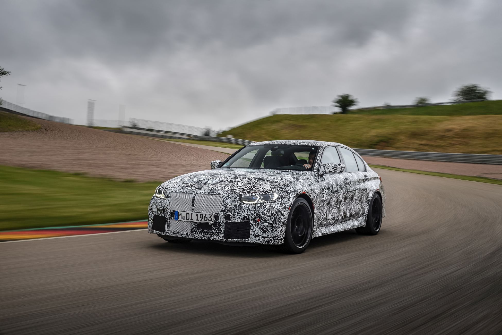 BMW M3 e M4_2020 (6)