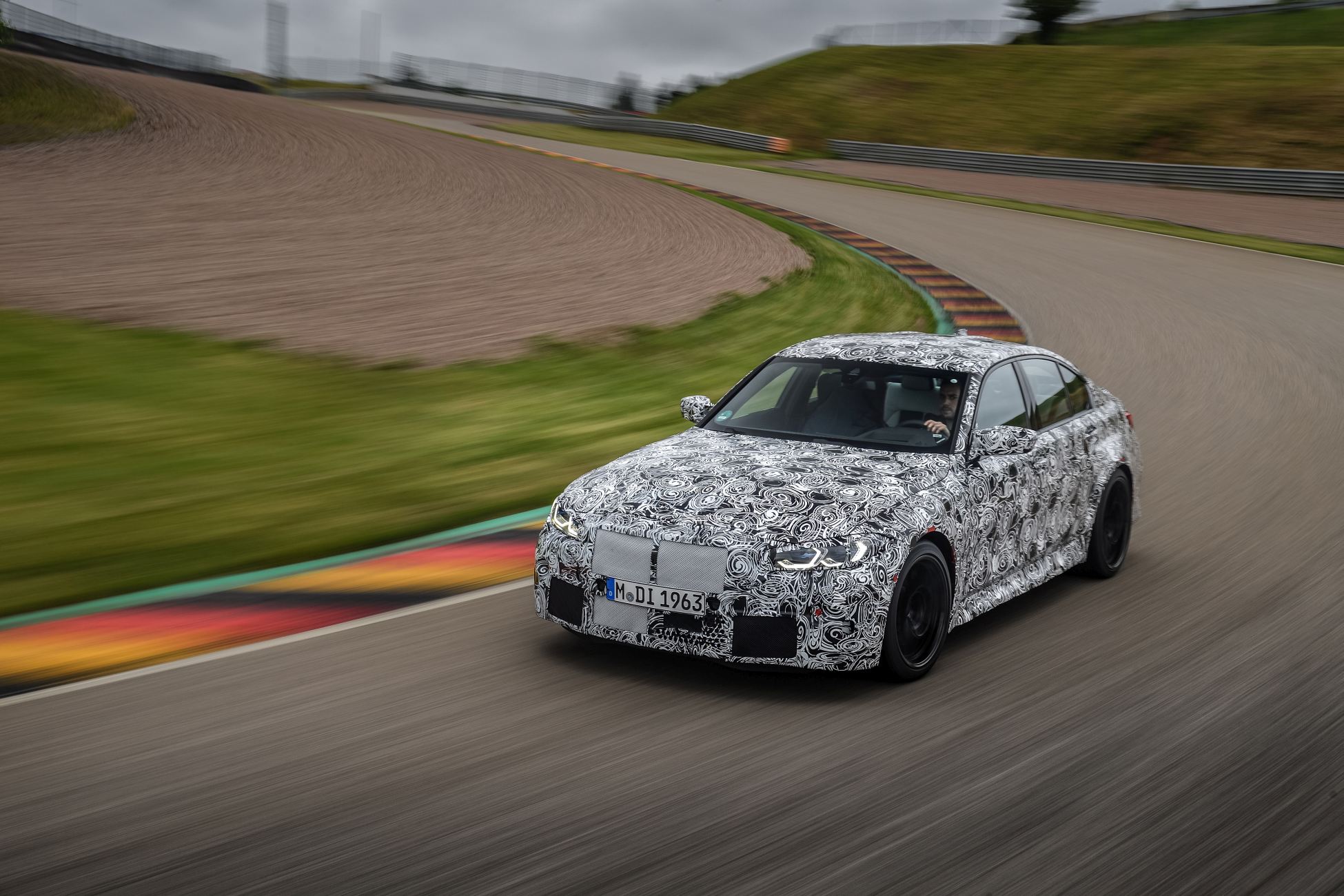 BMW M3 e M4_2020 (9)