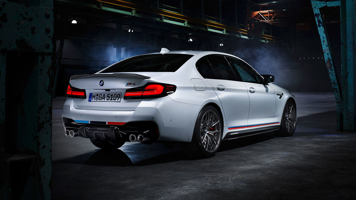 M-Performance-Parts-BMW-M5-169Gallery-8a816012-1709912