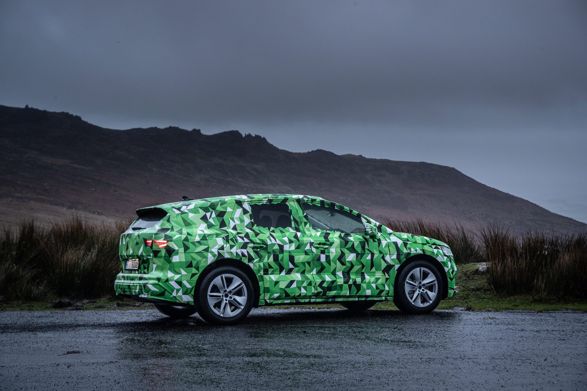 SKODA-ENYAQ-Covered-Drive-38-1920×1280