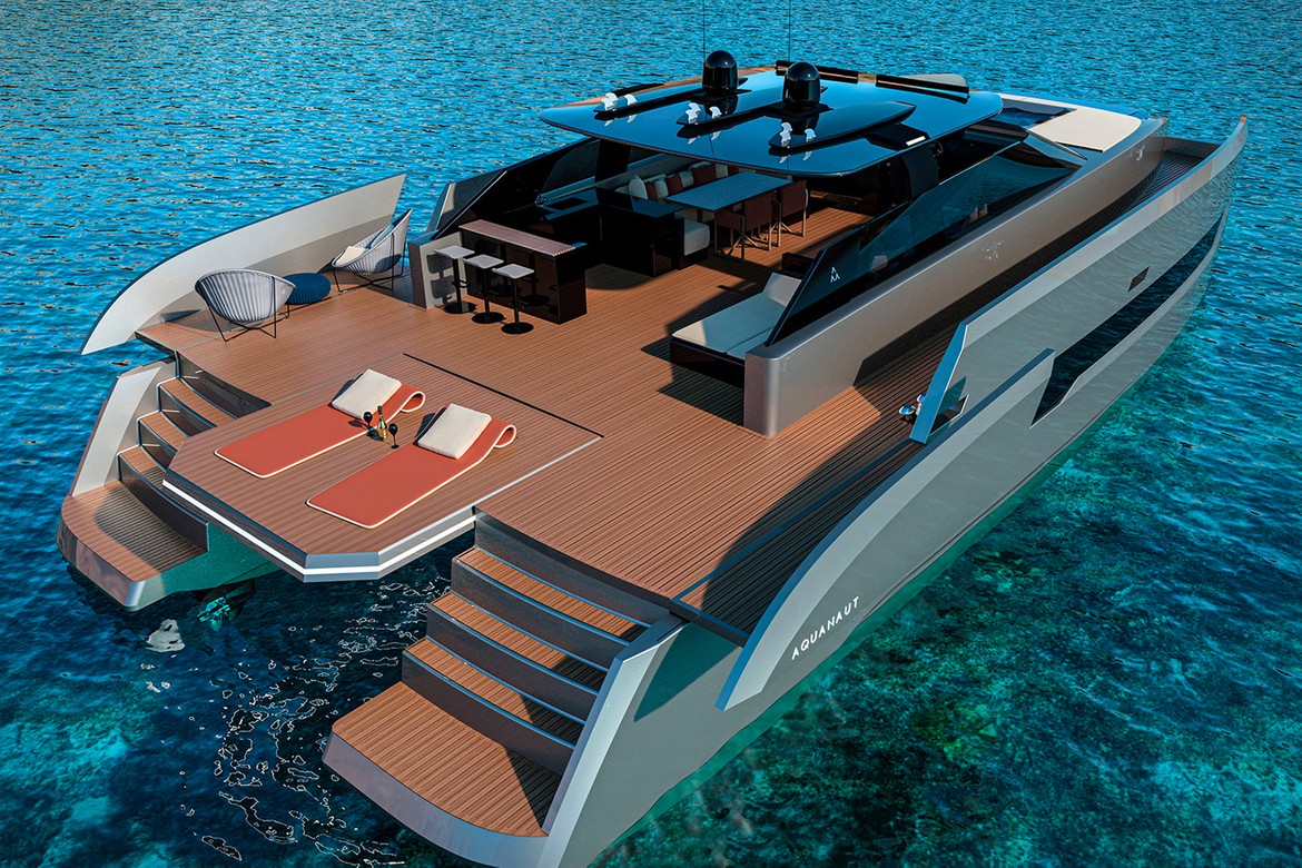 https___hypebeast.com_image_2020_08_u-boat-worx-officina-armare-aquanaut-superyacht-004