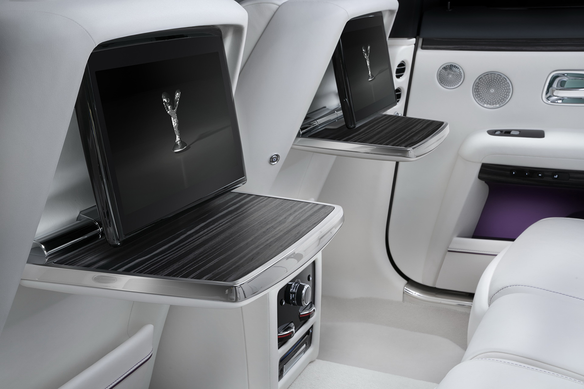 2021-Rolls-ROyce-Ghost-19