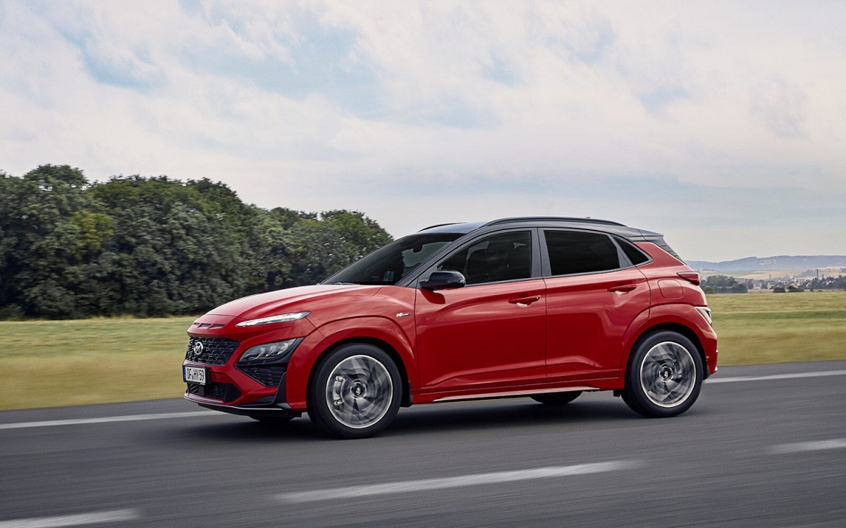 HyundaiKonaNLineRestyl2020_latandar