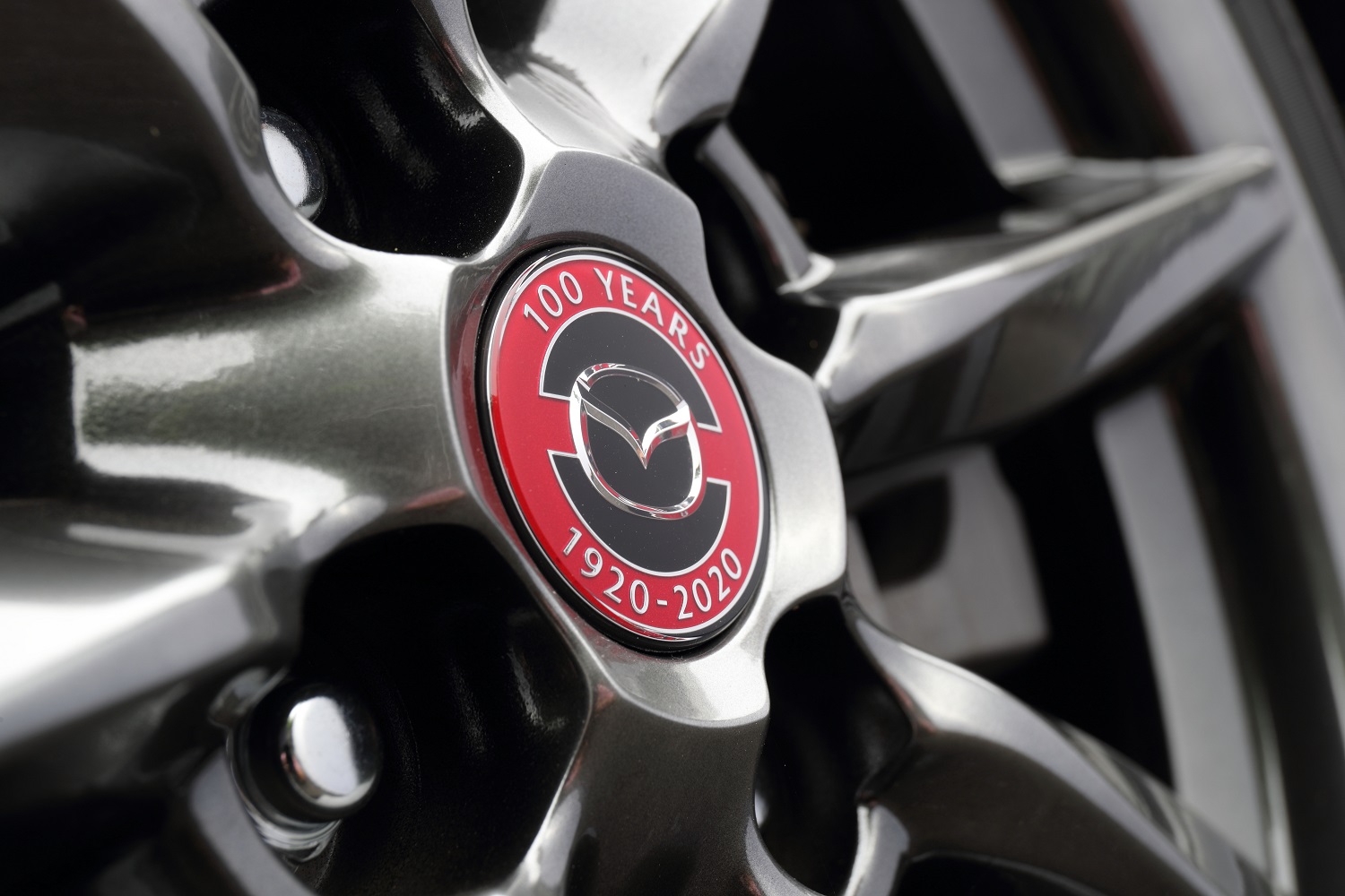 MAZDA_MX-5_100th Anniversary_ (3)
