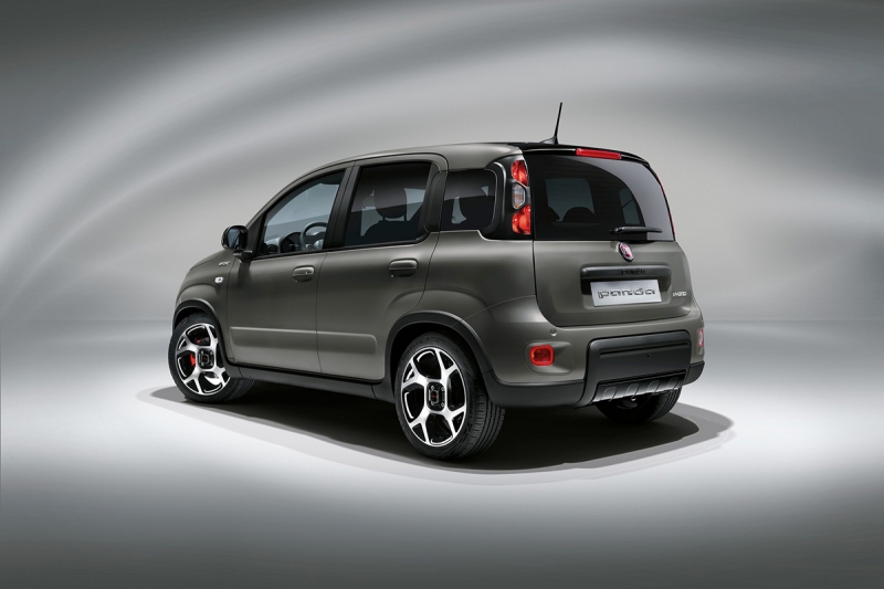 2021-Fiat-Panda-2
