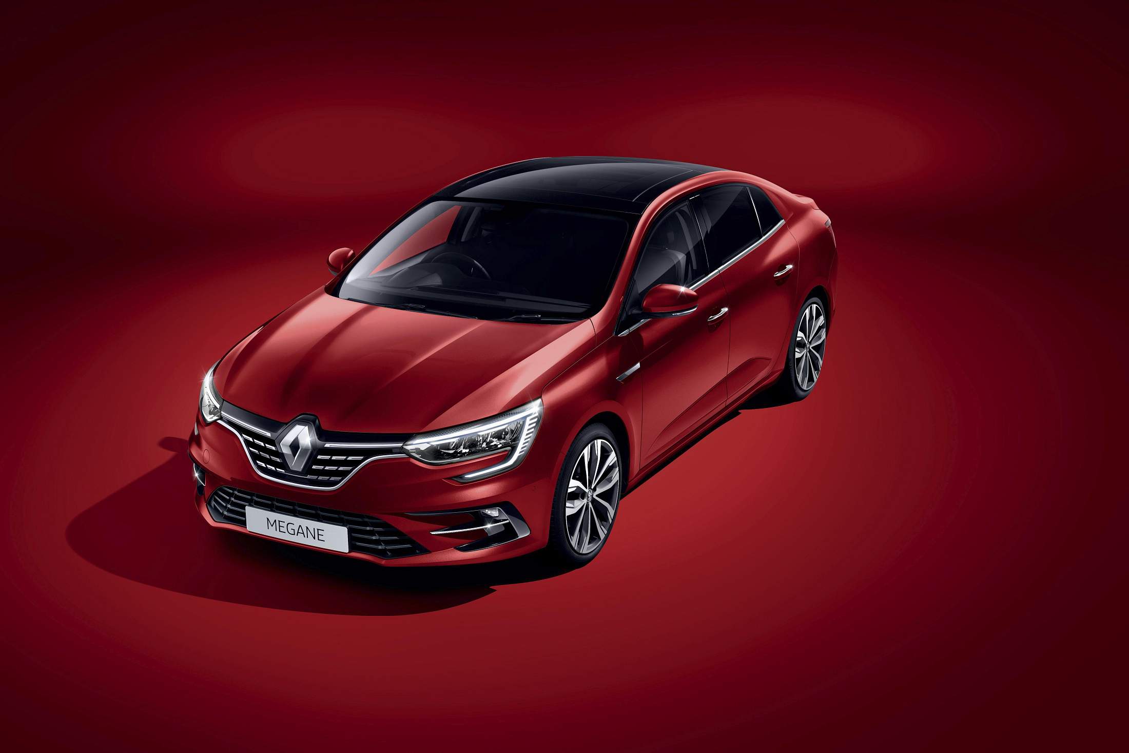 RENAULT MEGANE IV SEDAN (LFF)
