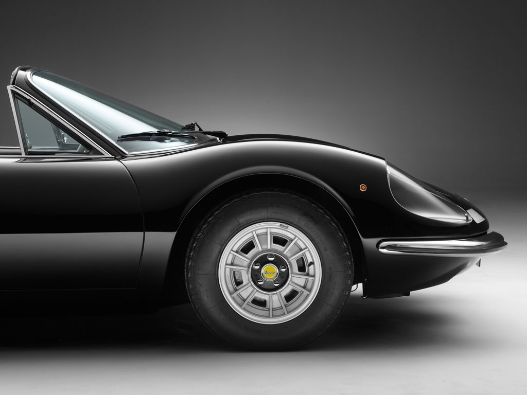 ferrari-dino-7