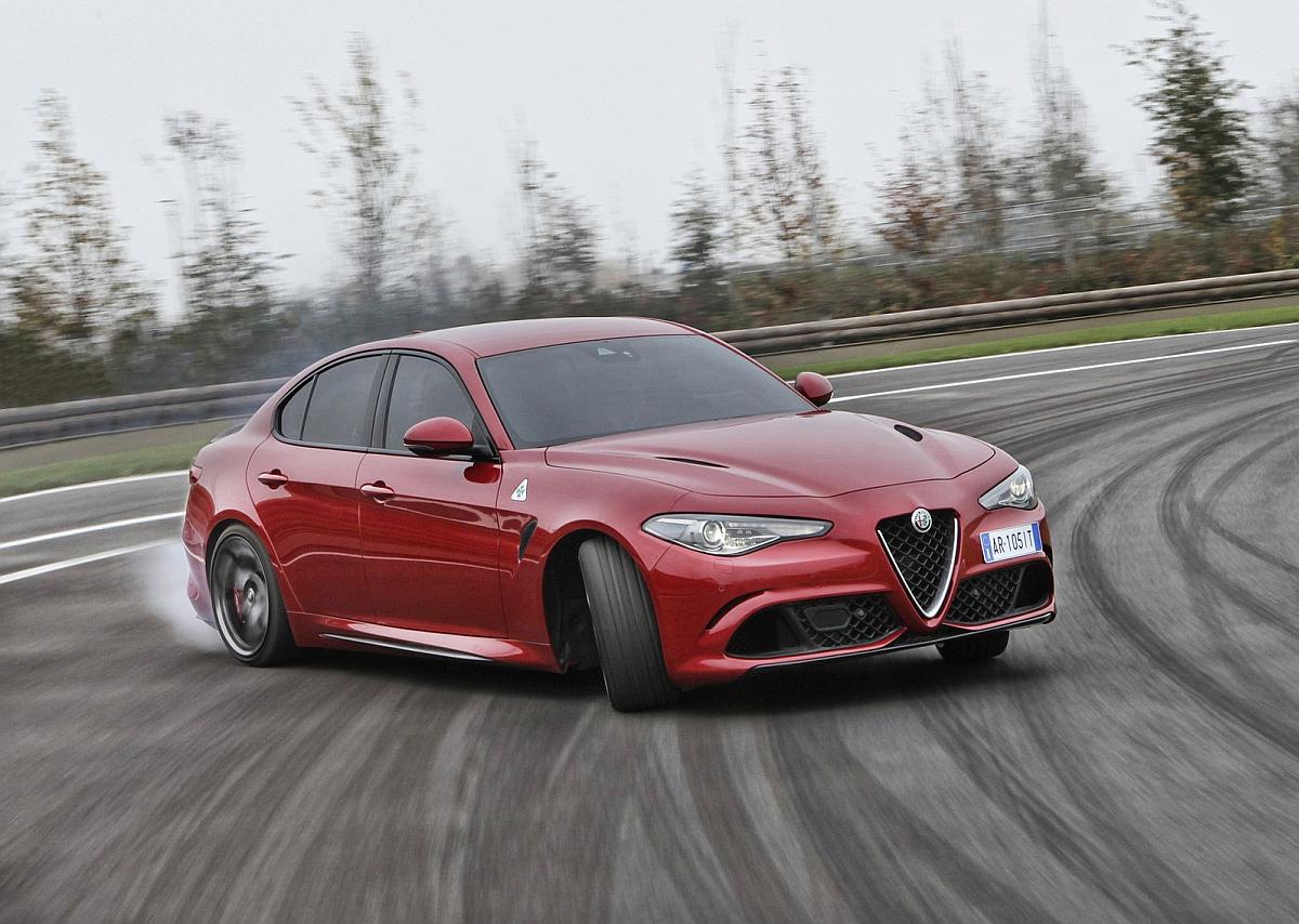 alfa_romeo-giulia_quadrifoglio-2016-1600-2e