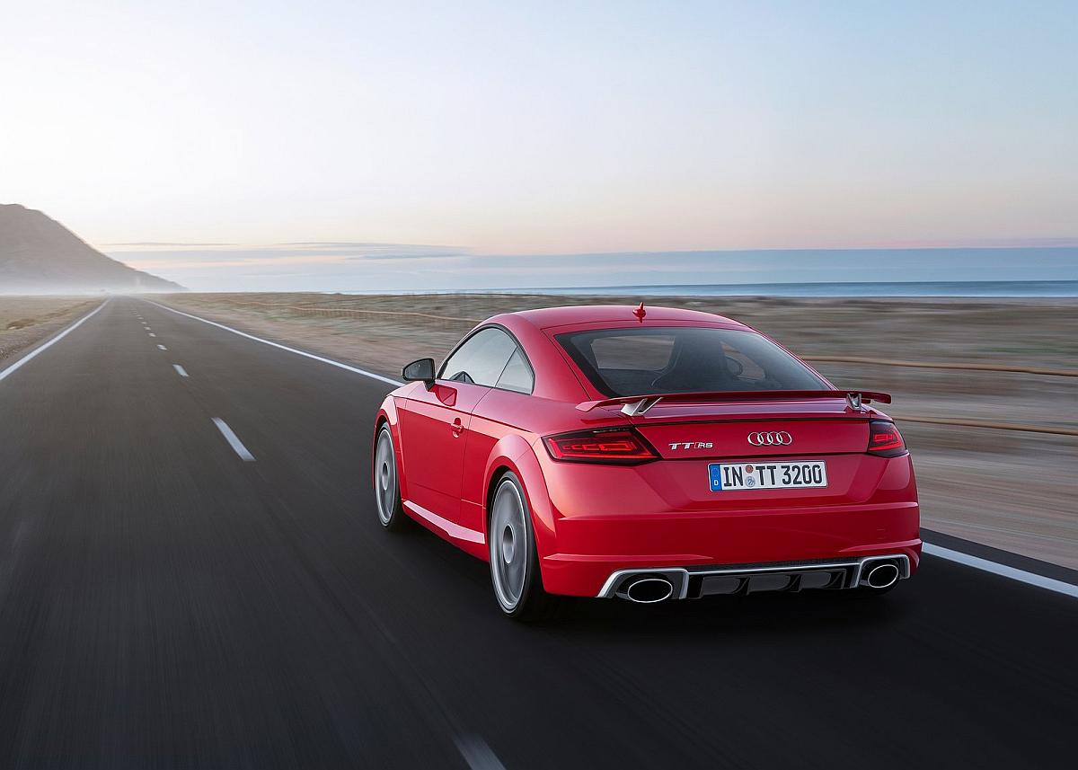 audi-tt_rs_coupe-2017-1600-0f