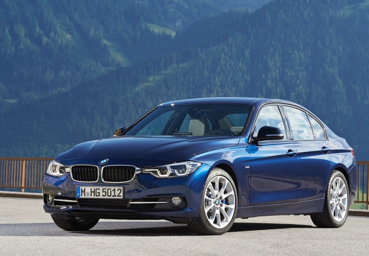 bmw-3-series-2016-1600-03
