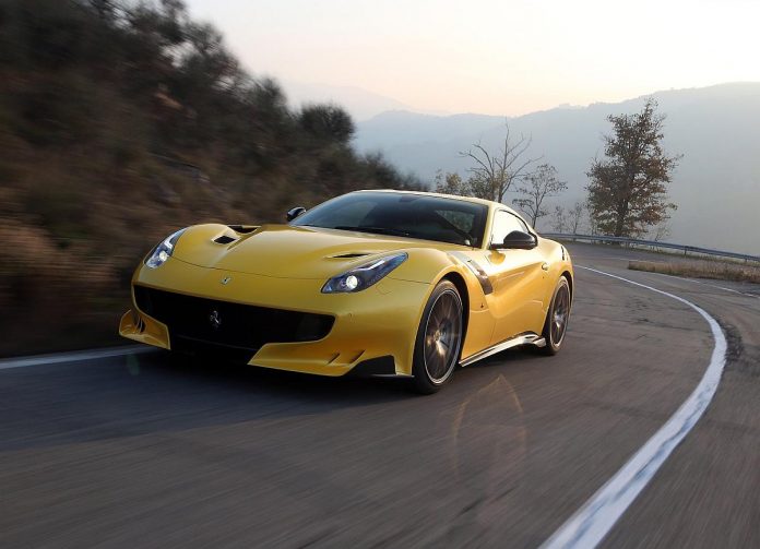 ferrari-f12tdf-2016-1600-04