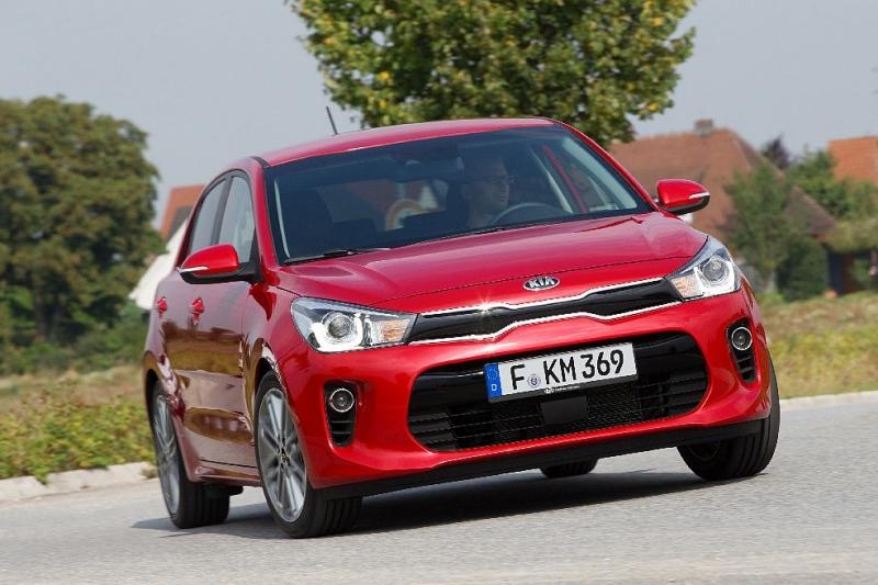 Kia rio avito