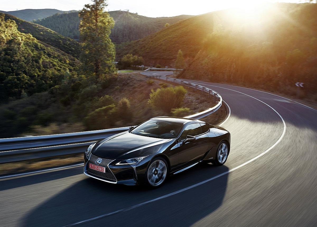 lexus-lc_500h-2018-1600-04