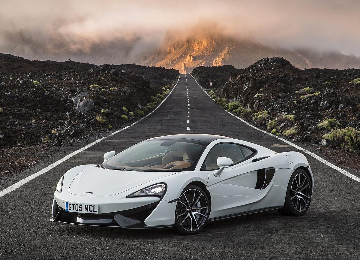 mclaren-570gt-2017-1600-02