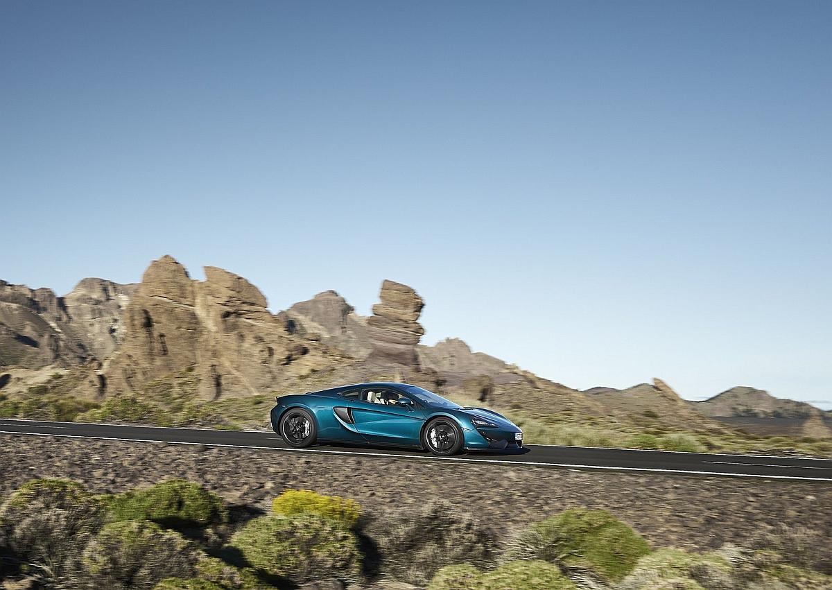 mclaren-570gt-2017-1600-13